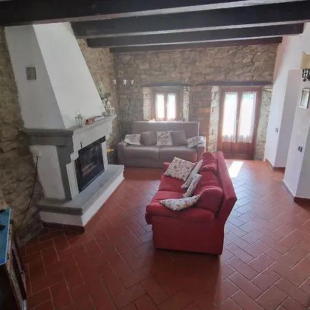 La Sala Vecchia - Lovely Tuscan House Badia Prataglia, Casentino Valley 度假居 丘西-德拉弗娜